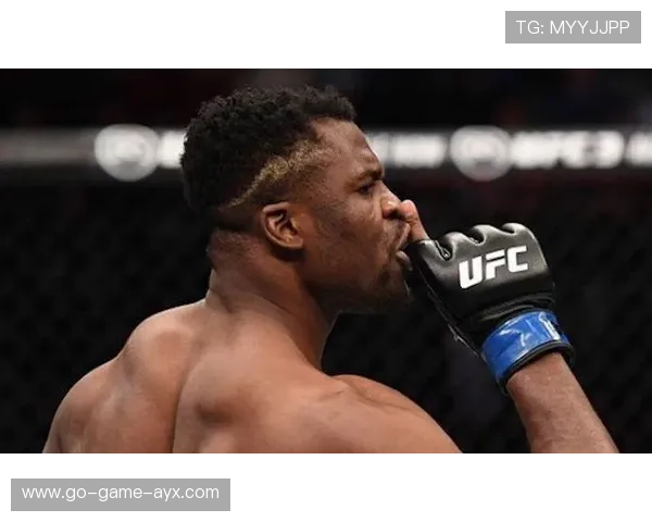 UFC狂徒赛前挑衅失败,被对手一拳教做人 UFC狂徒赛前挑衅失败,被对手一拳教做人